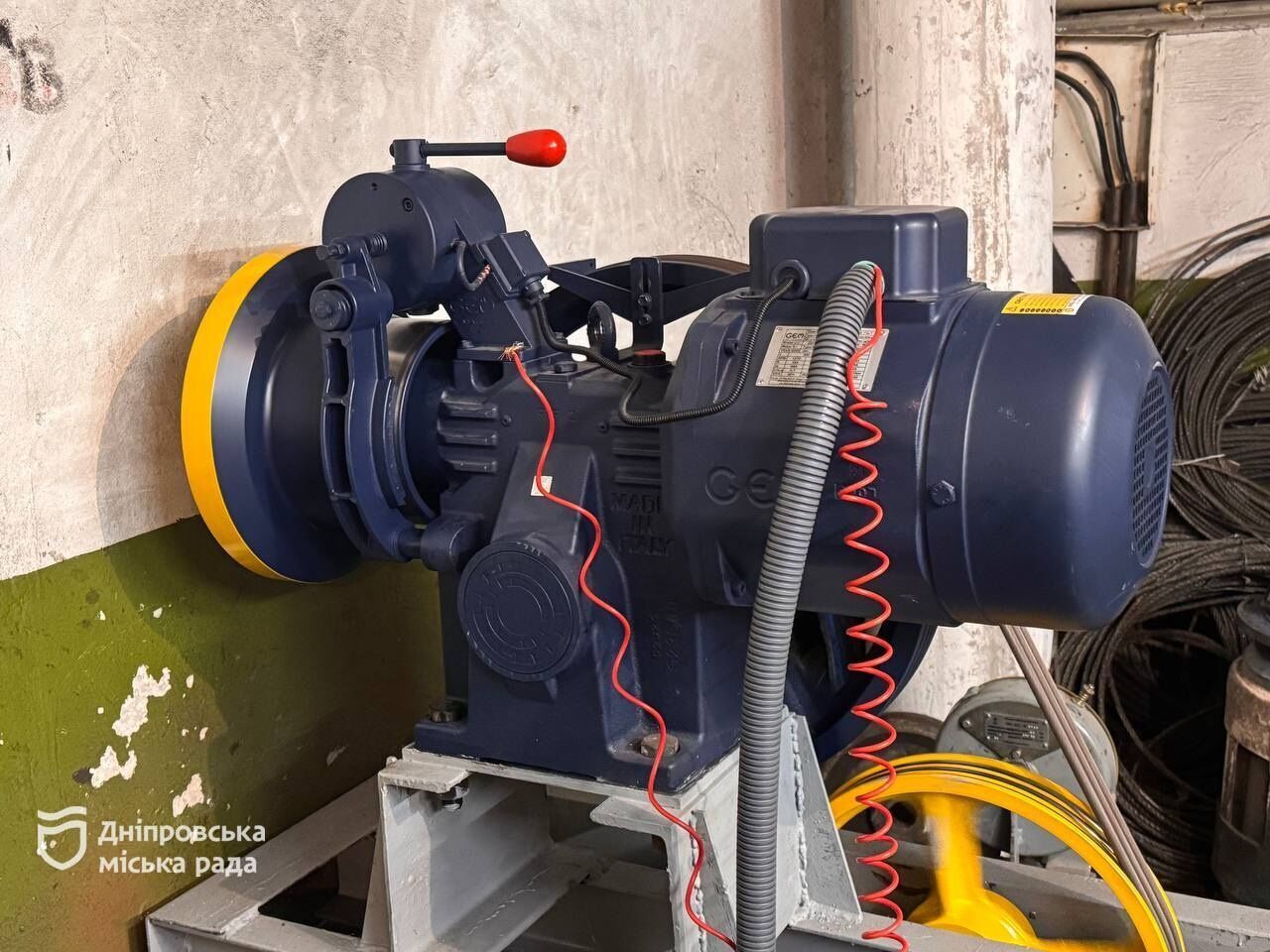 Системне оновлення ліфтового господарства: у Дніпрі за 2025 рік відремонтували 132 підйомники