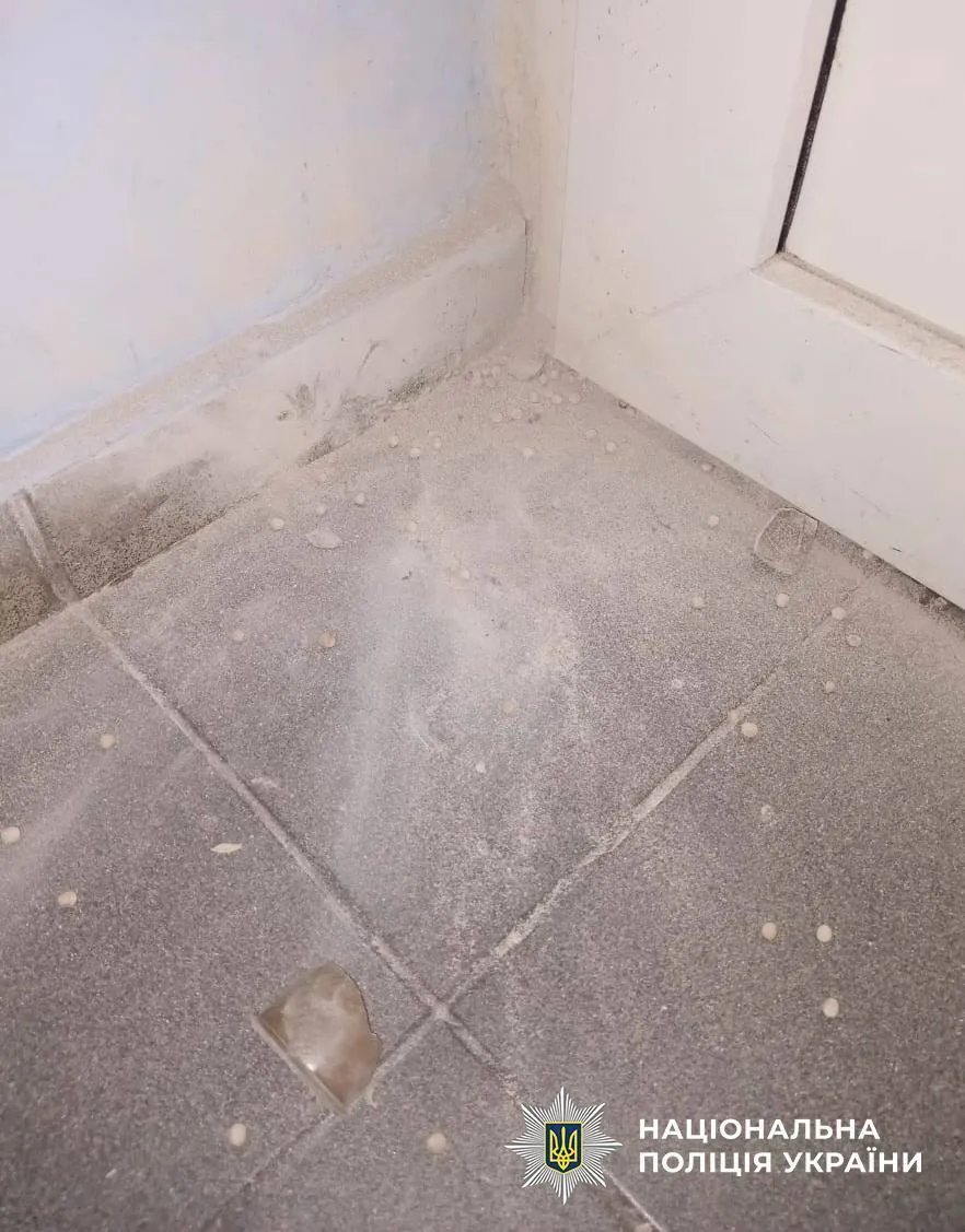 У Києві в школі старшокласник підірвав гранату. Подробиці та фото