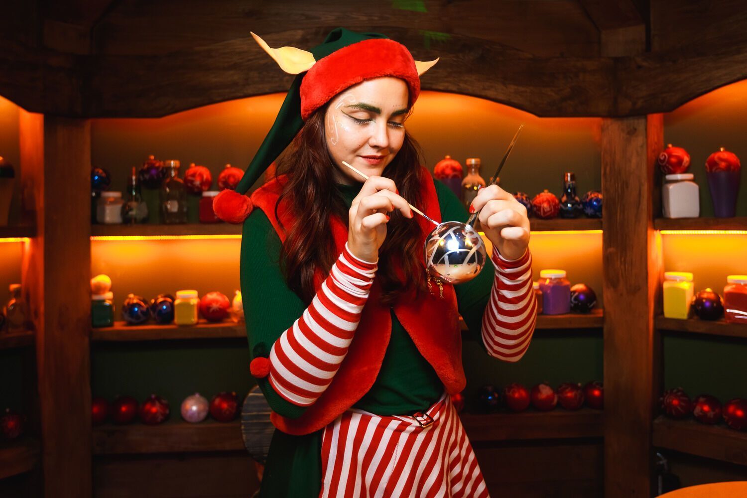 Самый большой каток, резиденция Санты и световые инсталляции: чем удивит "Зимняя страна" на ВДНХ в Киеве