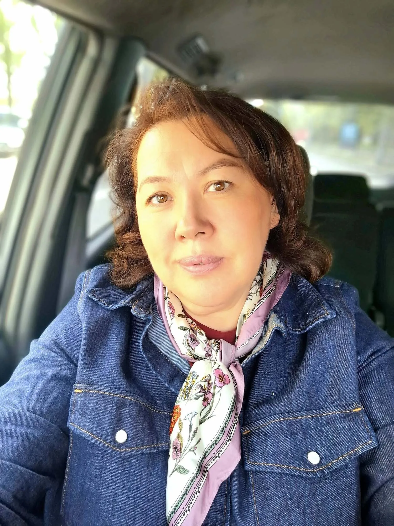 "Ей заплатили миллион долларов". Анжела Норбоева – о встрече в Киеве с мужем Повалий, причинах закрытости Зинкевича и гибели родственника из РФ на фронте