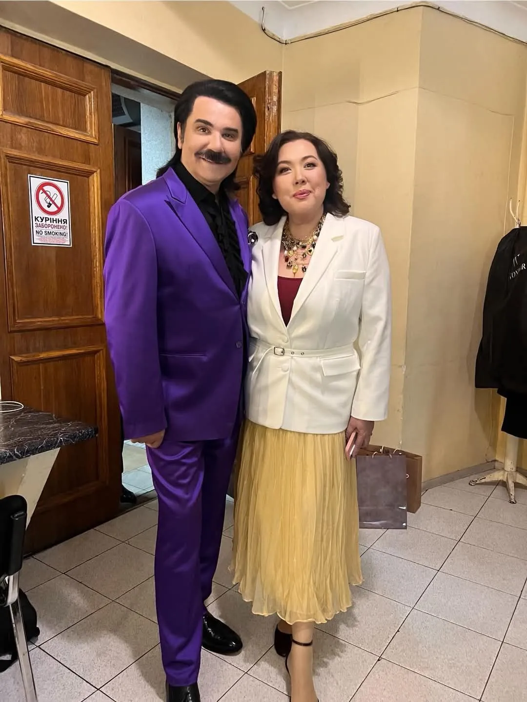 "Ей заплатили миллион долларов". Анжела Норбоева – о встрече в Киеве с мужем Повалий, причинах закрытости Зинкевича и гибели родственника из РФ на фронте