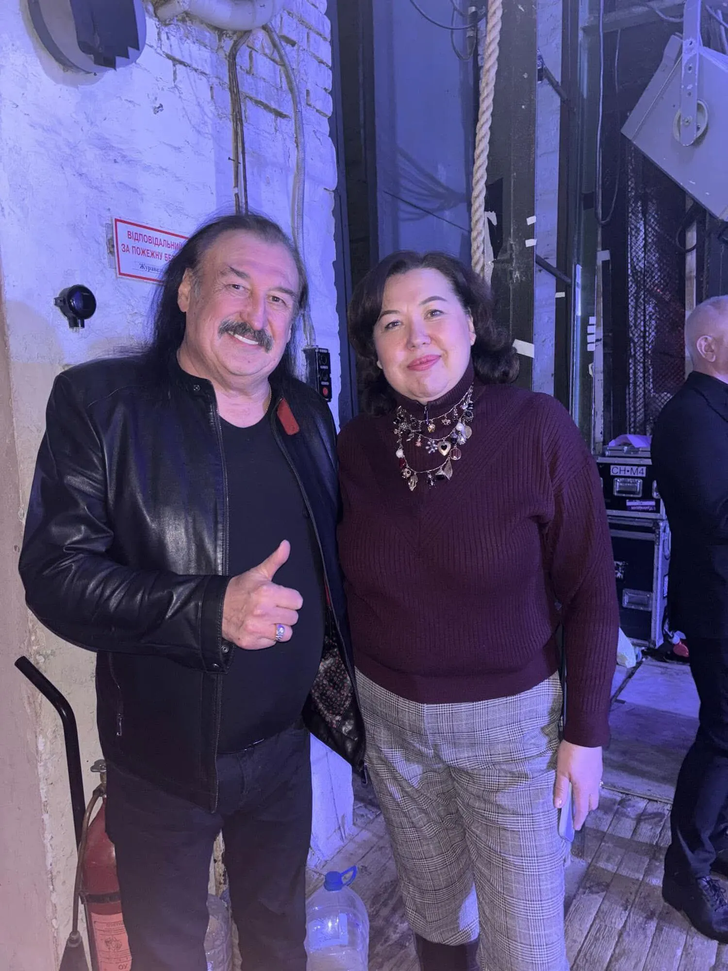 "Ей заплатили миллион долларов". Анжела Норбоева – о встрече в Киеве с мужем Повалий, причинах закрытости Зинкевича и гибели родственника из РФ на фронте