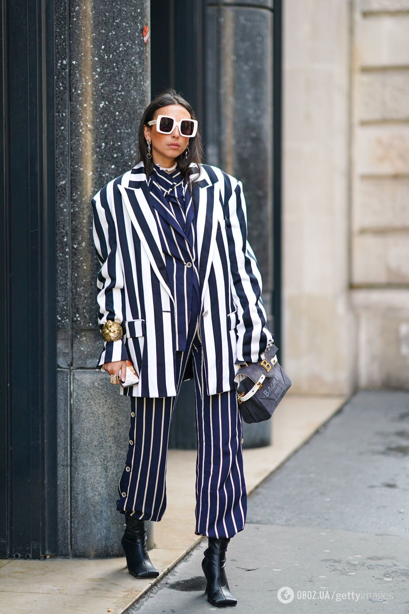 Заменят балетки: три пары удобной обуви, которую будут носить все в 2026 году