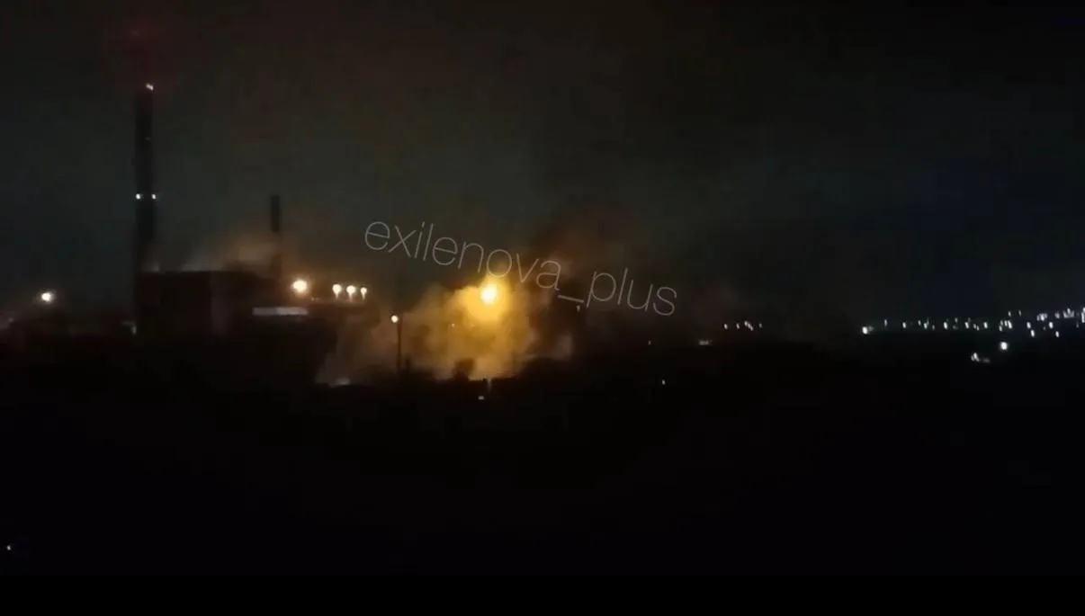 В Ростове и Орле прогремели взрывы: россияне жалуются на ракетную атаку и исчезновение света. Фото и видео