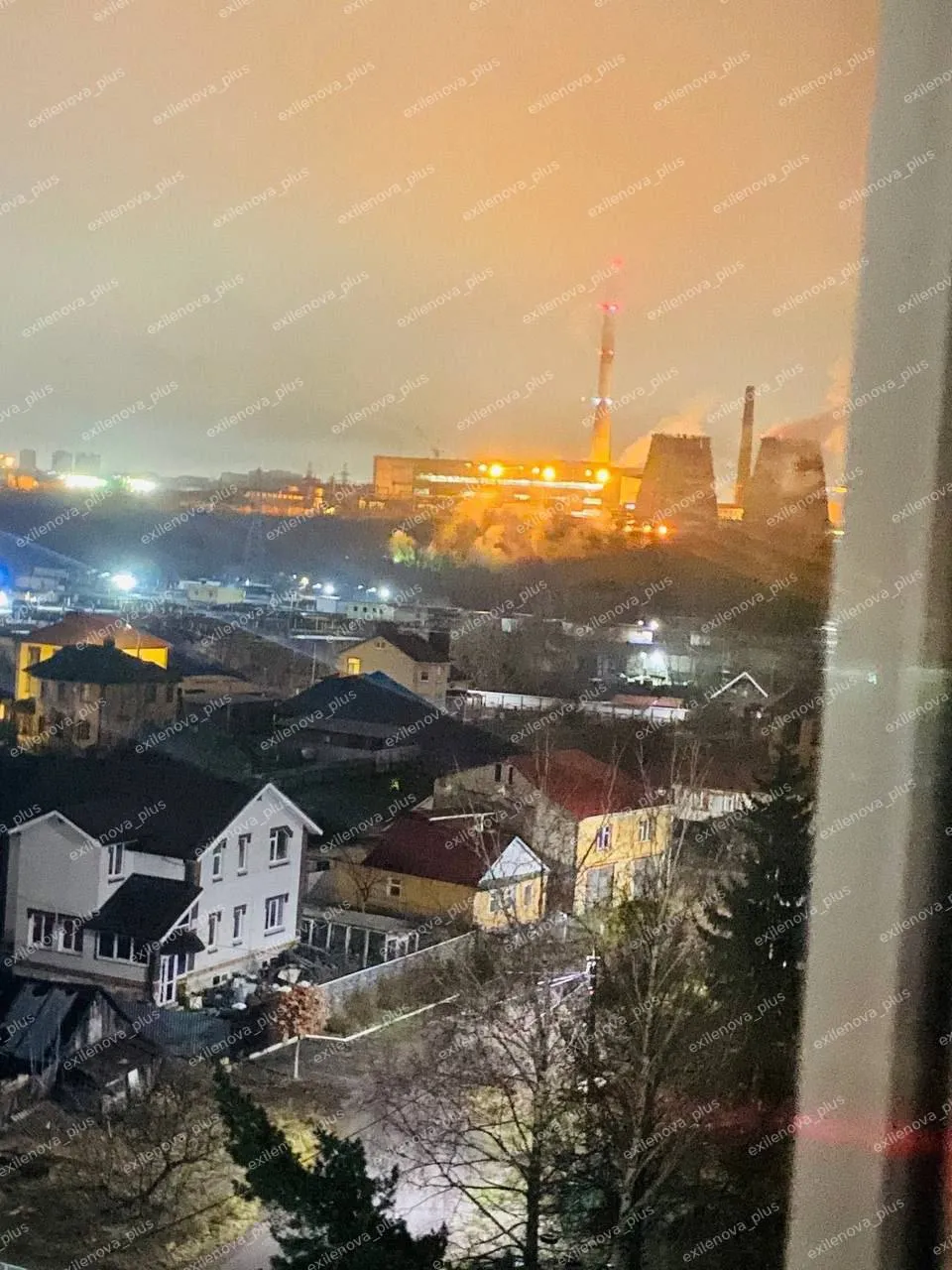 В Ростове и Орле прогремели взрывы: россияне жалуются на ракетную атаку и исчезновение света. Фото и видео