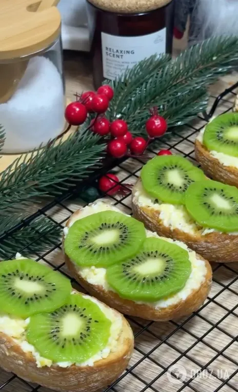 Бутерброды с киви на Новый год: делимся рецептом оригинальной закуски