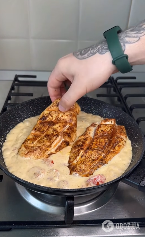 Как приготовить сочное куриное филе на сковородке: самый простой рецепт