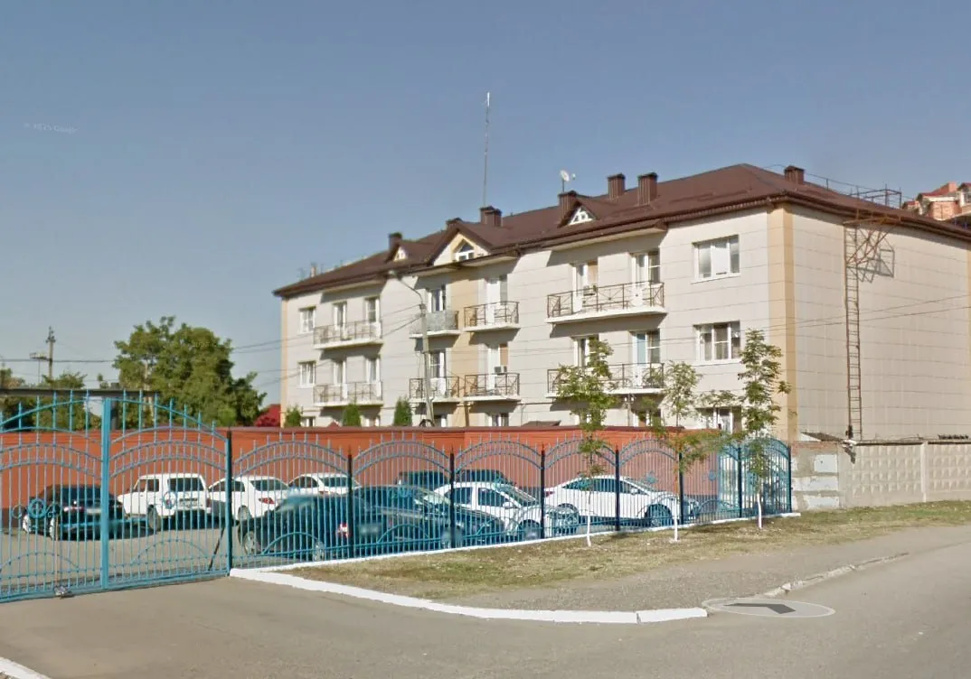 Прогремели взрывы: в Чечне атаковано место расположения полка "Ахмат" и здание ФСБ. Фото и видео