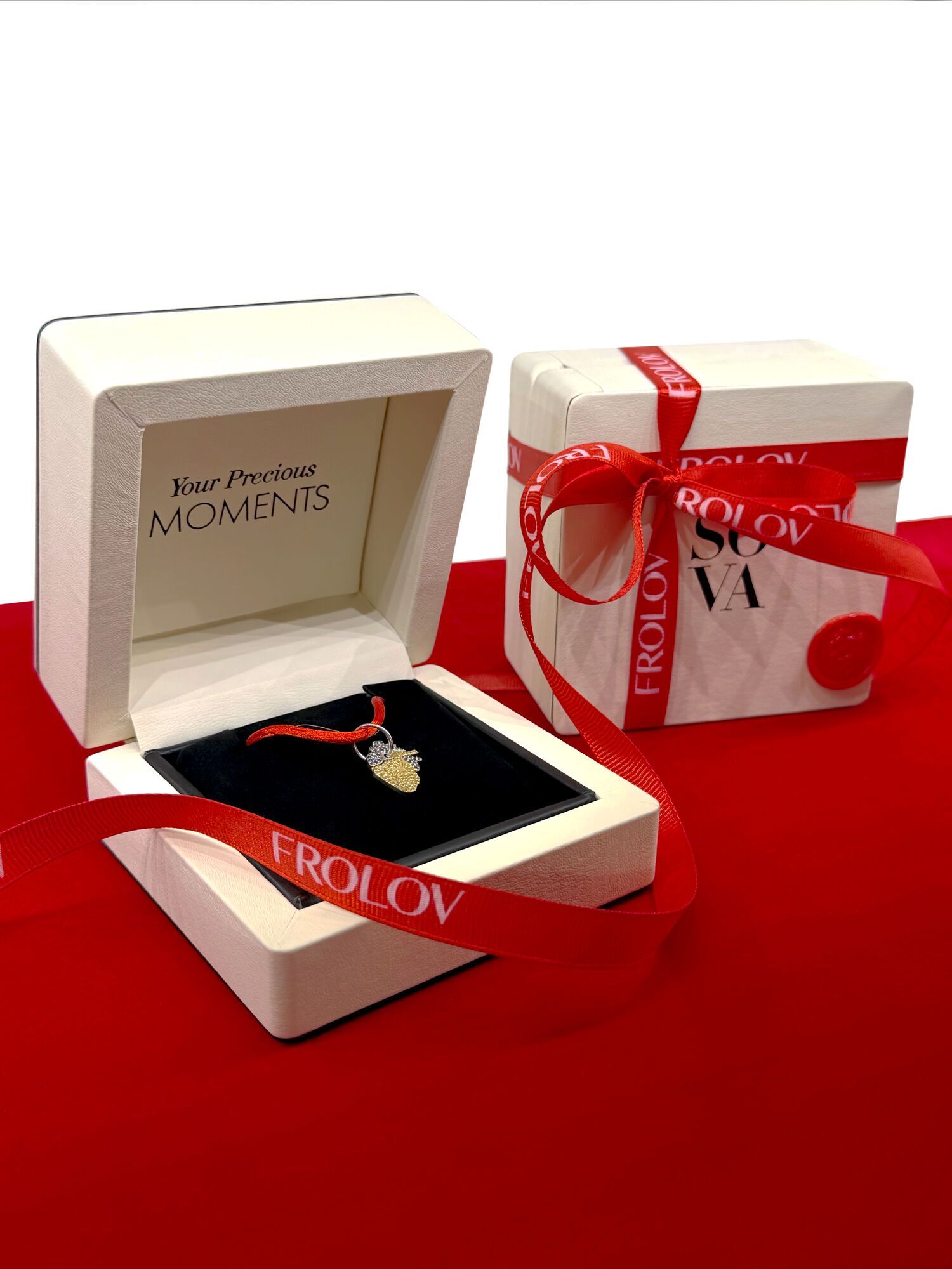 Благотворительный сбор к празднику Николая: SOVA x Atlas Festival x Good Donations