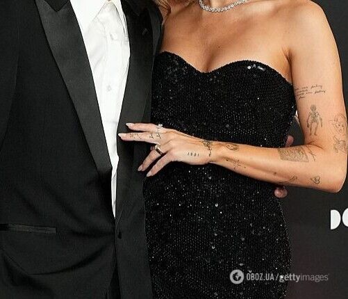 "Ханна Монтана" выходит замуж за младшего на 6 лет возлюбленного: кто стал избранником Майли Сайрус и как выглядит ее нашумевшее кольцо