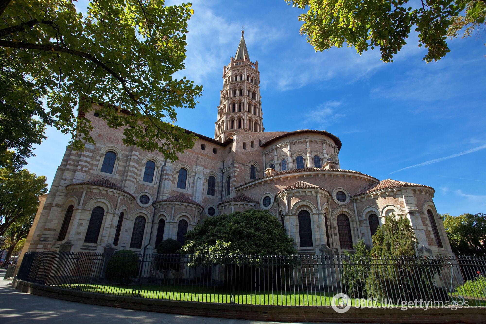 Красивый, как Париж: туристам посоветовали недооцененный город во Франции