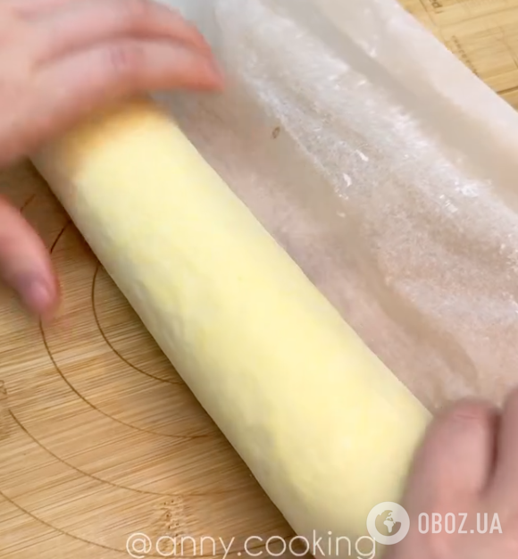 Закусочний крабовий рулет для новорічного столу: ділимося простим рецептом