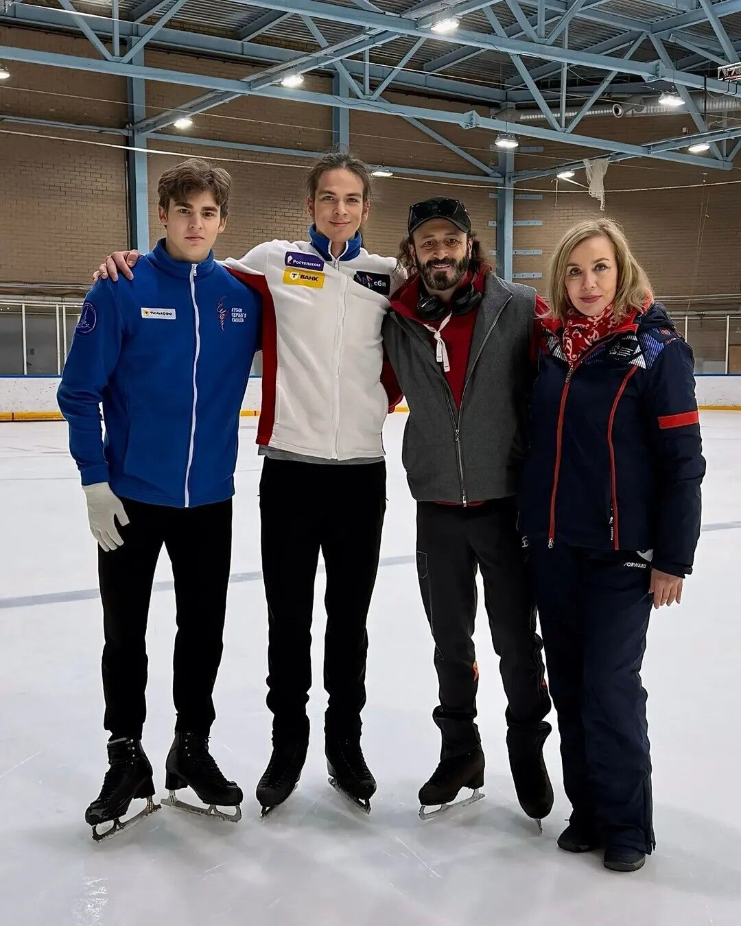 Российская фигуристка, помогавшая собирать деньги "героям СВО", и уроженец Питера из базы "Миротворец" допущены к Олимпиаде-2026 как "нейтральные"