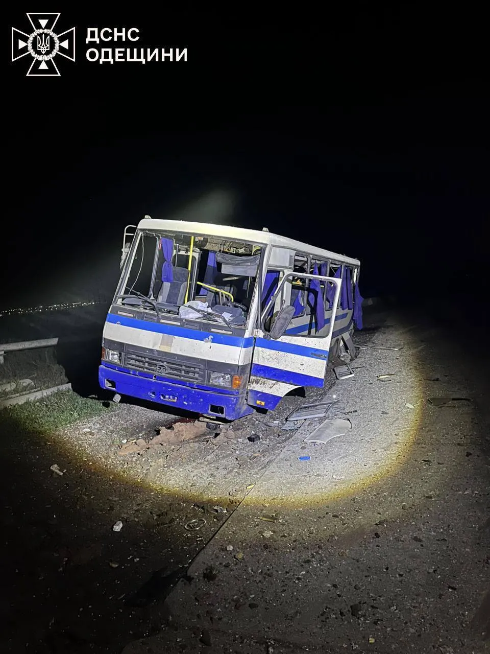 РФ атаковала порт Южный в Одесской области: есть попадания в резервуары