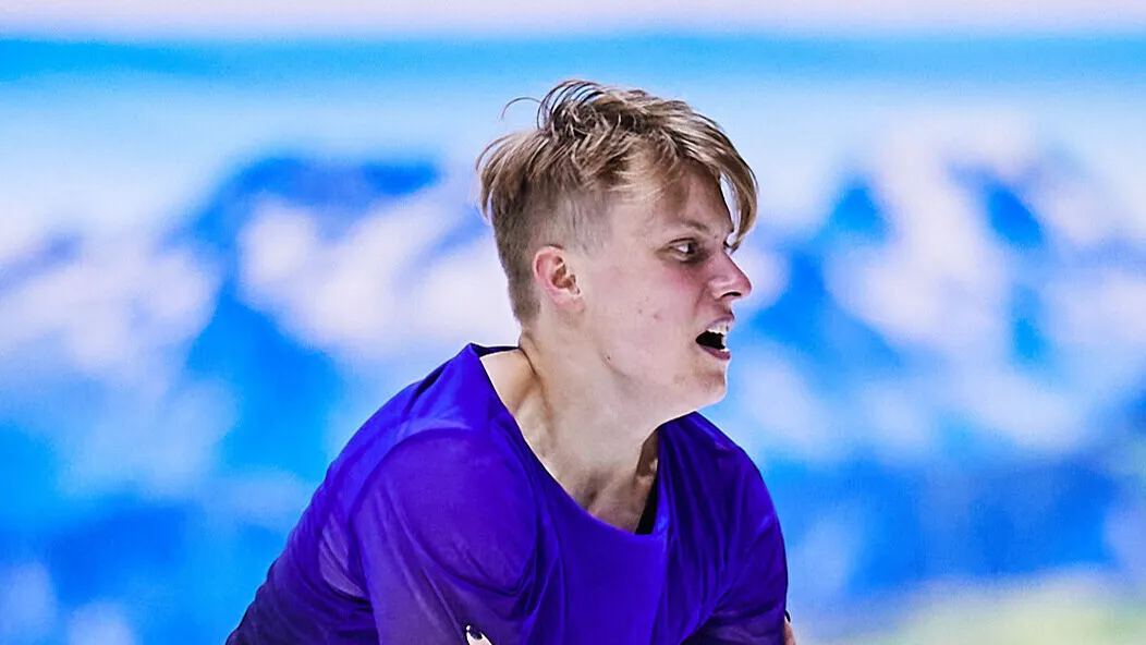 Фігуриста-чемпіона з Москви, який утік до США, довічно дискваліфікували. Названо причину