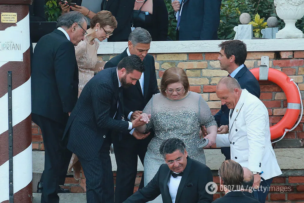 "Вона була моєю героїнею": Джордж Клуні втратив сестру і розкрив її смертельну хворобу