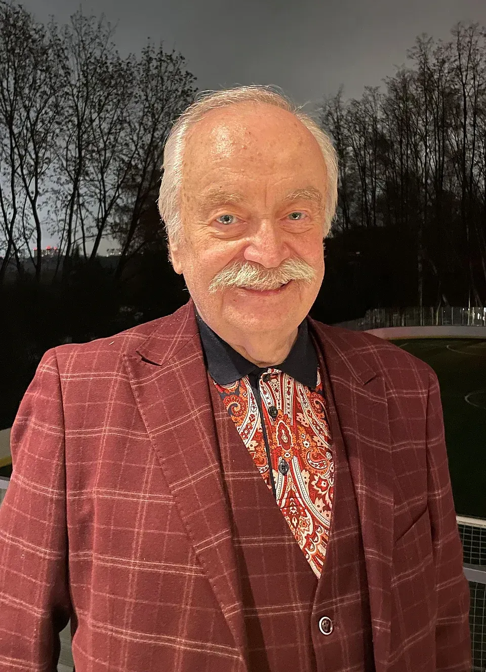 У РФ помер знаменитий уродженець Києва Микола Денисов: був автором пісень Кіркорова і зіркою "Вулиці розбитих ліхтарів"