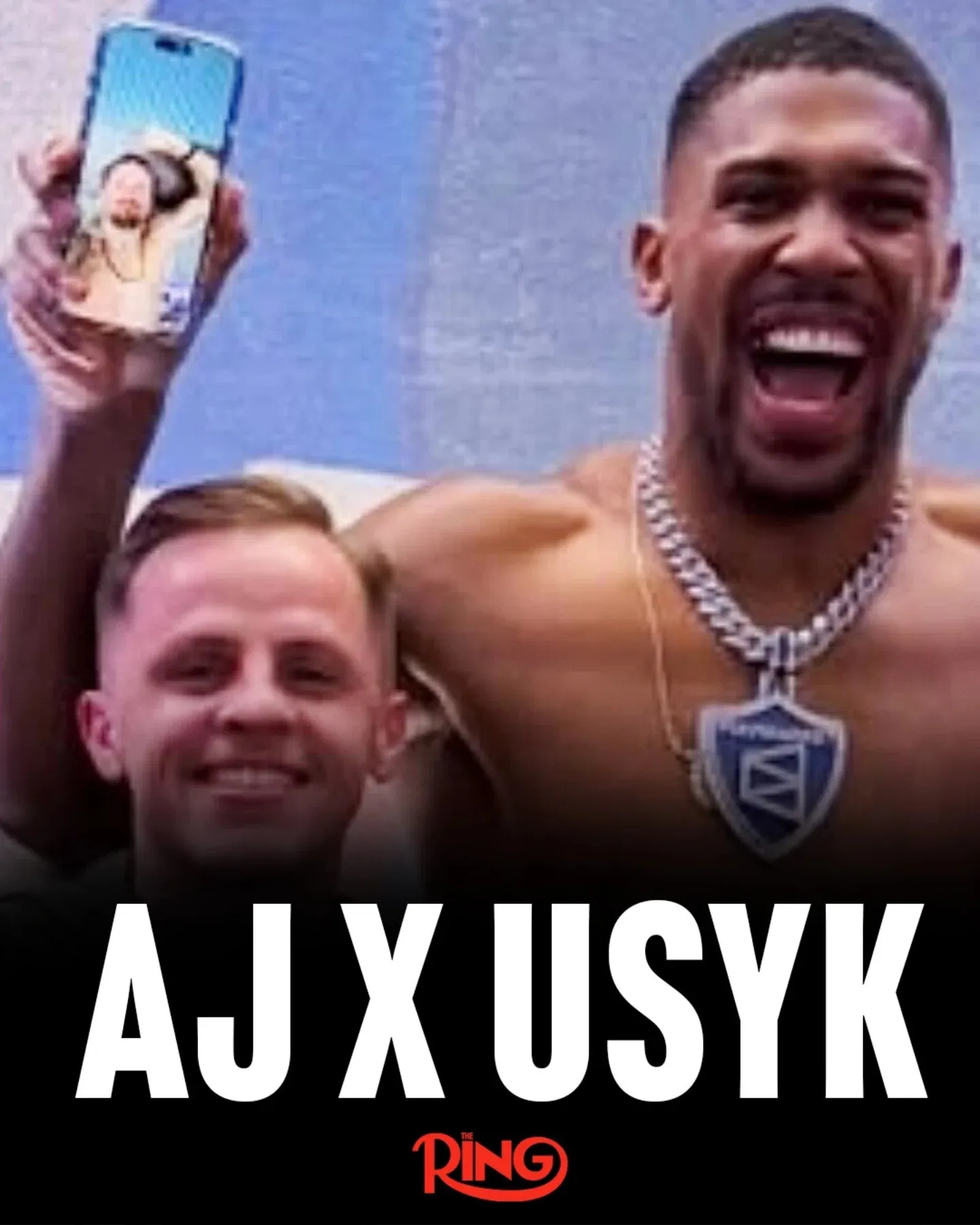 Энтони Джошуа развернул флаг Украины с логотипом ГУР после победы над Полом. Фотофакт