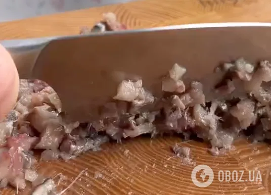 Закуска из сельди для новогоднего стола: самый простой рецепт вкусного и полезного блюда