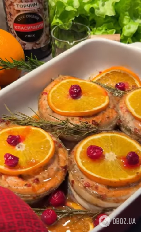 Як смачно приготувати червону рибу на вечерю: рецепт за 20 хвилин в духовці