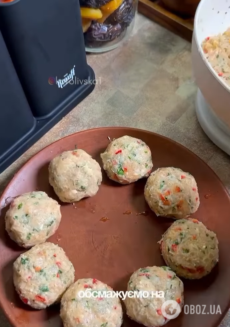 Соковиті курячі котлети із зеленню та часником: ділимось простим рецептом