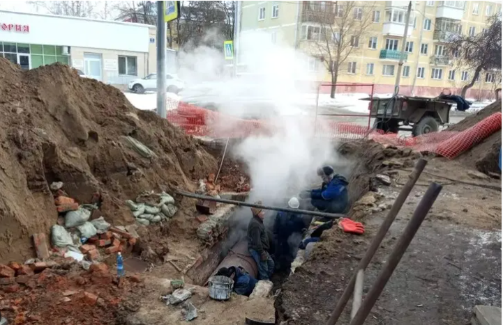 Щоб закрити дірку в бюджеті, росіян змусять платити більше за комуналку: Путіну знову не вистачає грошей на війну