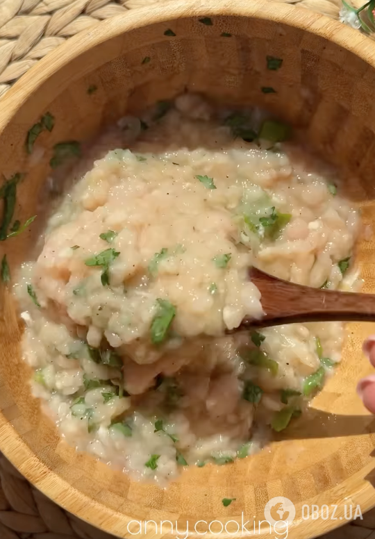 Сочные, но не жирные чебуреки из лаваша: рецепт сытного блюда для перекуса