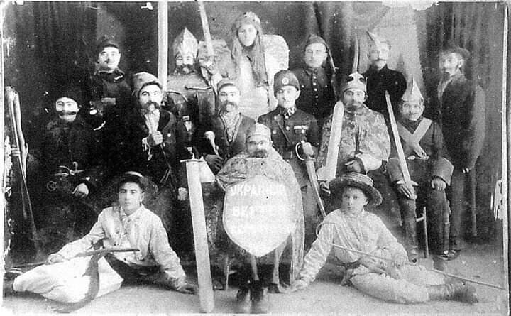 Як колядували 100 років тому: унікальні фото з Волині