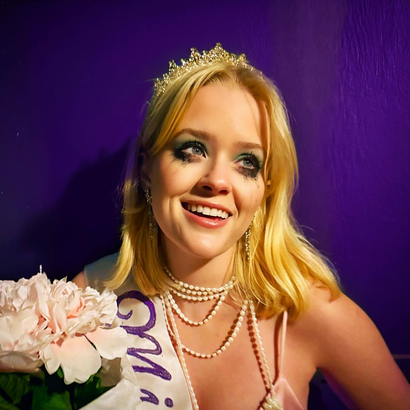 26-річна дочка Різ Візерспун вразила мережу феноменальною схожістю з мамою. Фото