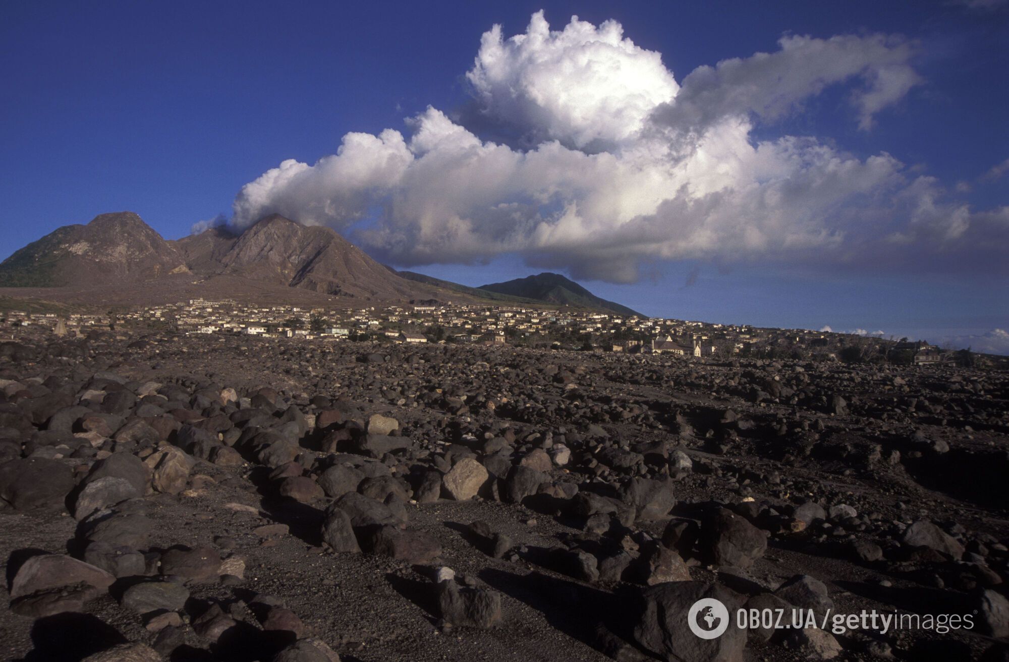 Потрясающий ранее город стал "призраком" и притягивает темный туризм