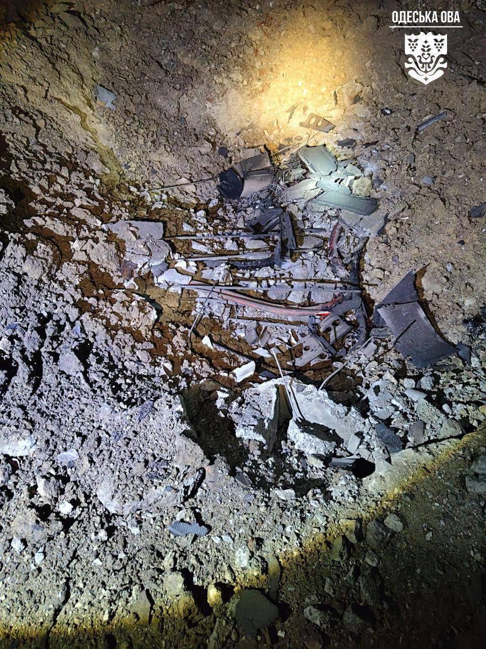 Окупанти масовано атакували Одещину: є пошкодження інфраструктури і перебої зі світлом. Фото