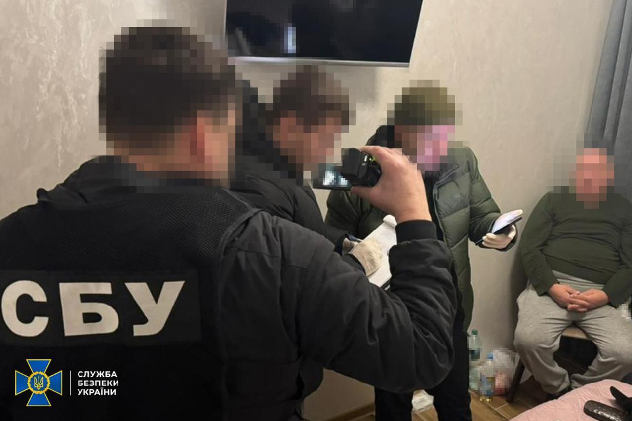 СБУ и Нацполиция задержали восемь организаторов уклонистских схем в разных регионах Украины. Фото
