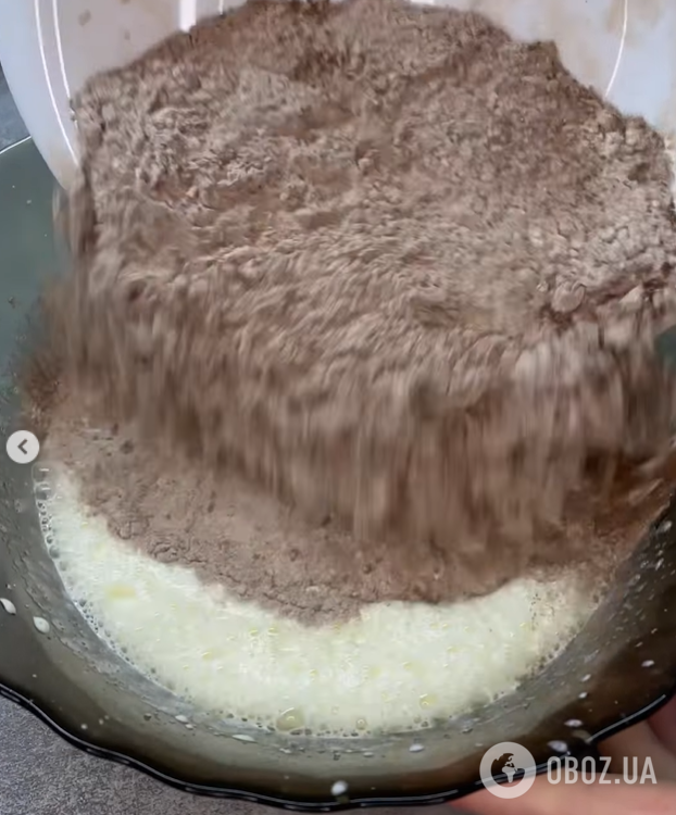 Как приготовить влажный шоколадный пирог: вариант элементарного десерта к чаю