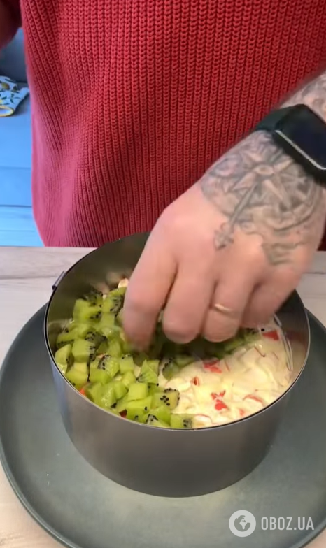 Смачний майонезний салат з ківі: як приготувати святкову страву