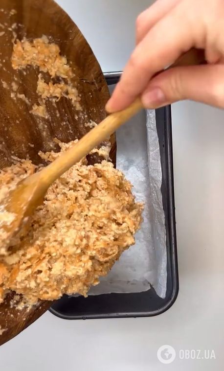 Смачний яблучно-морквяний пиріг дітям до чаю: варіант дуже пухкої та смачної випічки