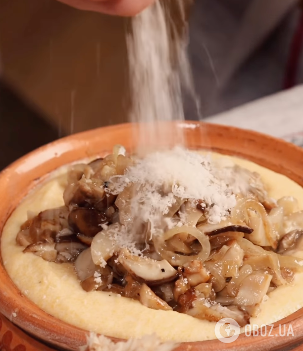 Сытный украинский банош с грибами и шкварками: рецепт вкусного зимнего блюда