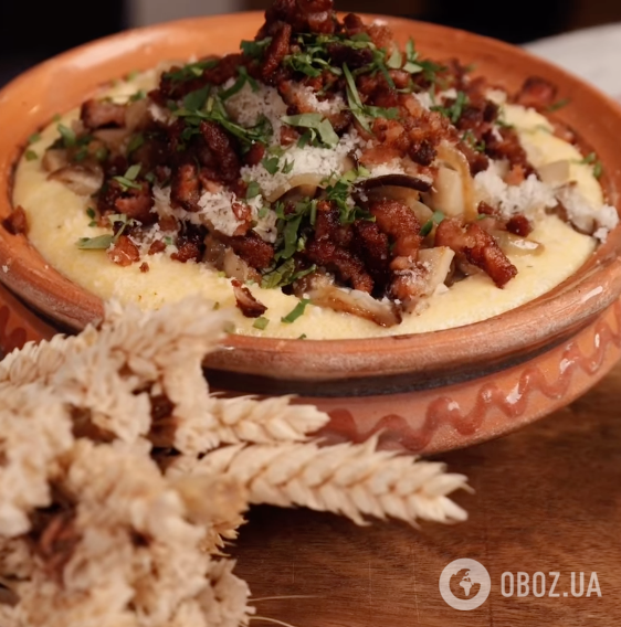 Сытный украинский банош с грибами и шкварками: рецепт вкусного зимнего блюда