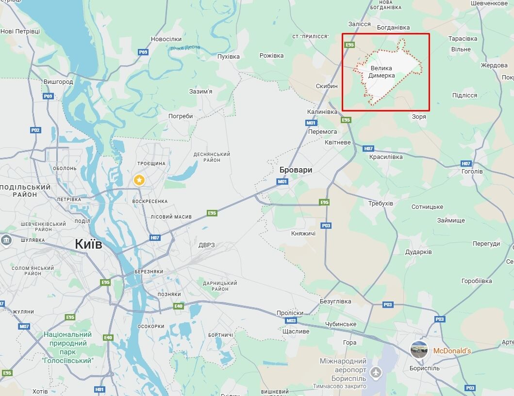 Під Києвом зіткнулись два легковики: одна з машин перетворилась на купу металу, є загиблий. Фото