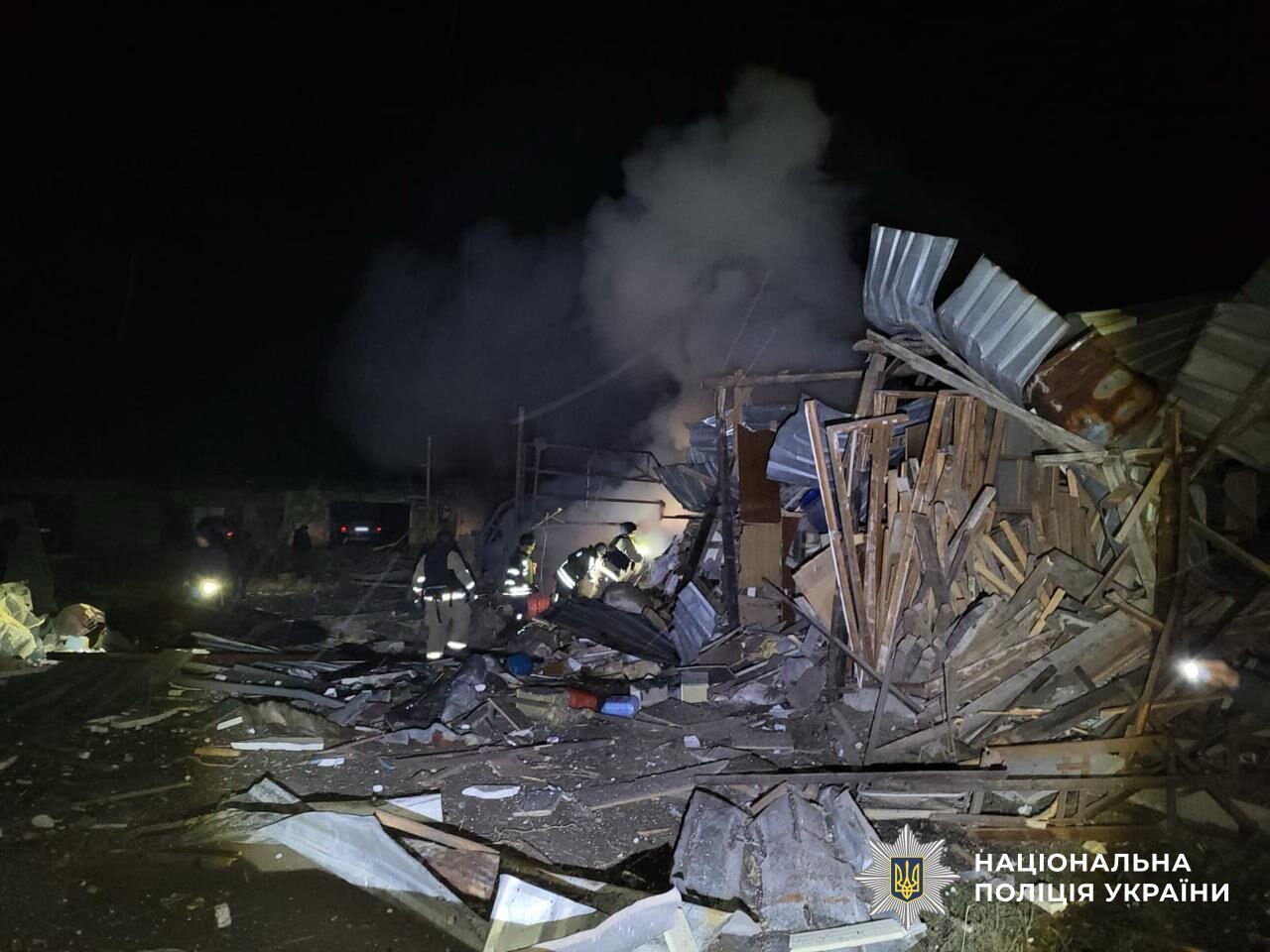 Окупанти атакували Запоріжжя: пошкоджено багатоповерхівки, є постраждалі. Фото і відео