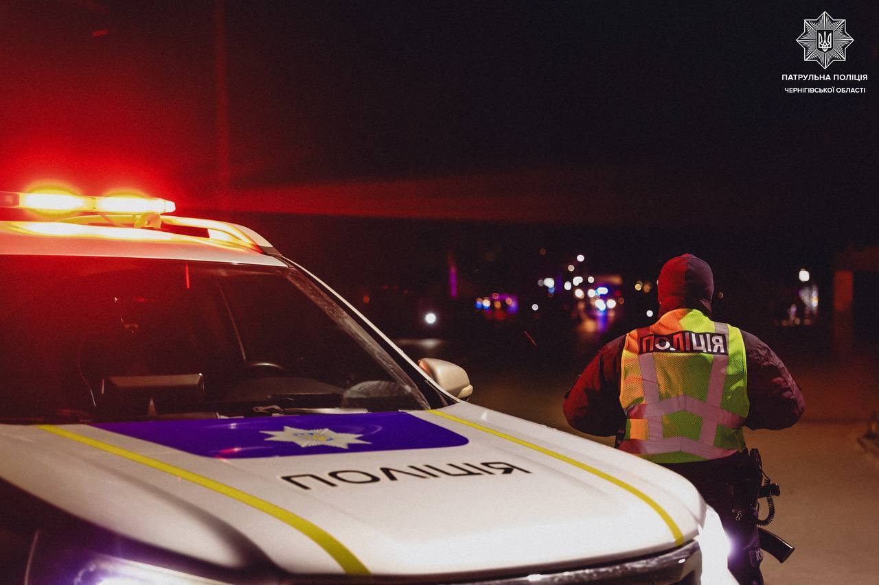 Оккупанты в Сочельник ударили по Чернигову и Черкасской области: пострадал мужчина, повреждено кладбище. Фото