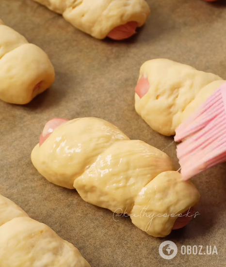 Найсмачніші домашні сосиски в тісті: як приготувати