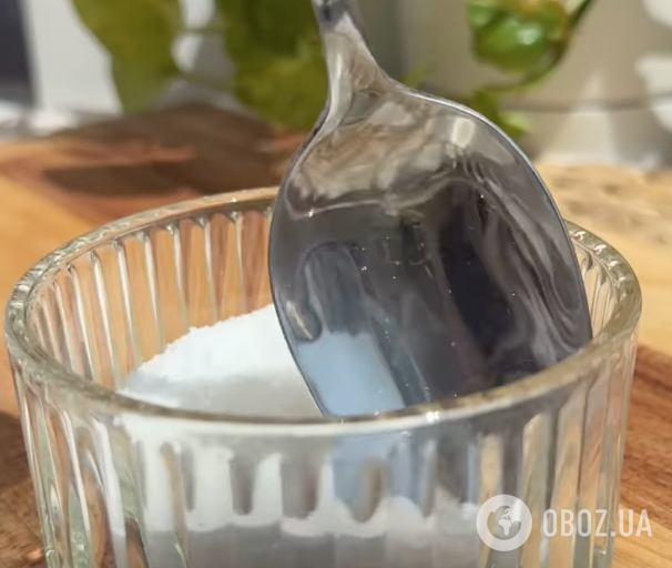 Для бутербродів і салатів: розповідаємо, як смачно засолити червону рибу