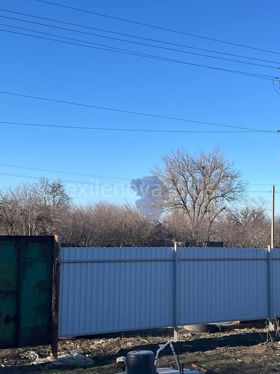 Була серія вибухів: у Росії уражено Новошахтинський нафтопереробний завод, спалахнула пожежа. Фото і відео