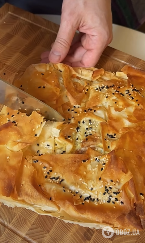 Швидкий сирний пиріг з тіста філо: приготуйте на обід за лічені хвилини