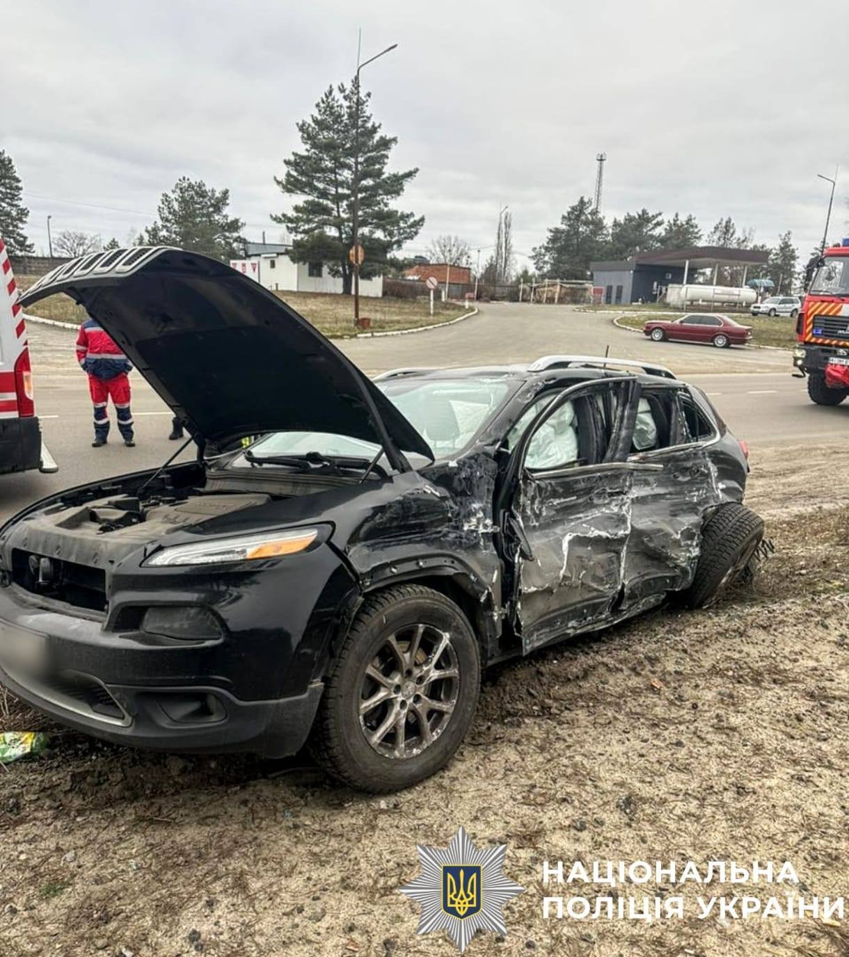 На Київщині зіткнулись Jeep та вантажівка: одна дитина загинула, а ще двох госпіталізували. Подробиці та фото