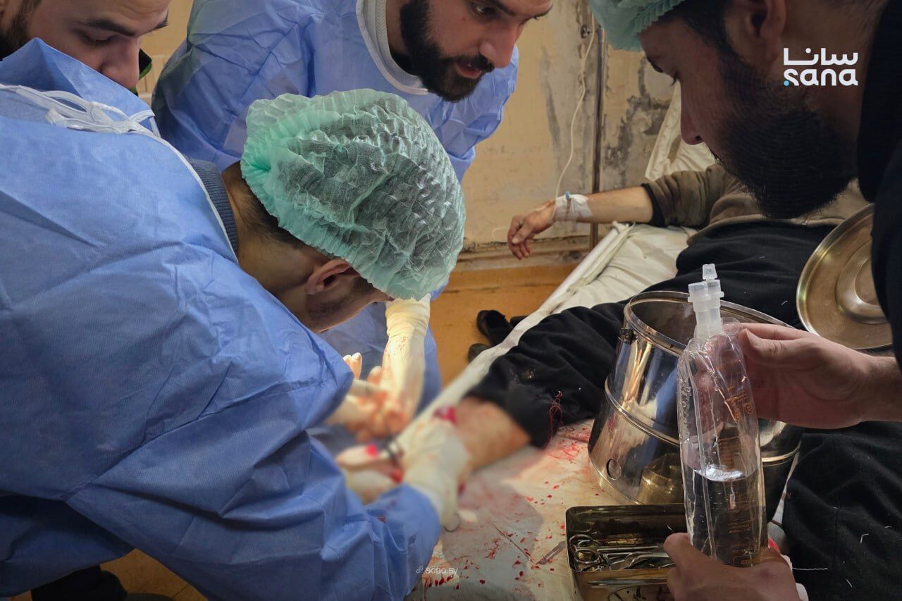 В Сирии в результате теракта в мечети погибли восемь человек, еще 18 ранены: все подробности. Фото