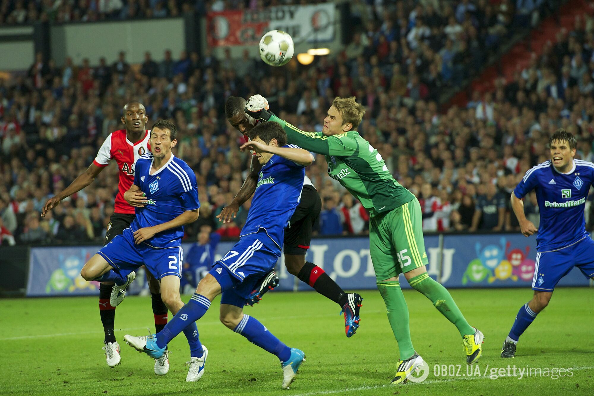 Бывшего голкипера "Динамо" и сборной Украины выгнали из клуба в Казахстане. Футболист отказался возвращаться в Украину