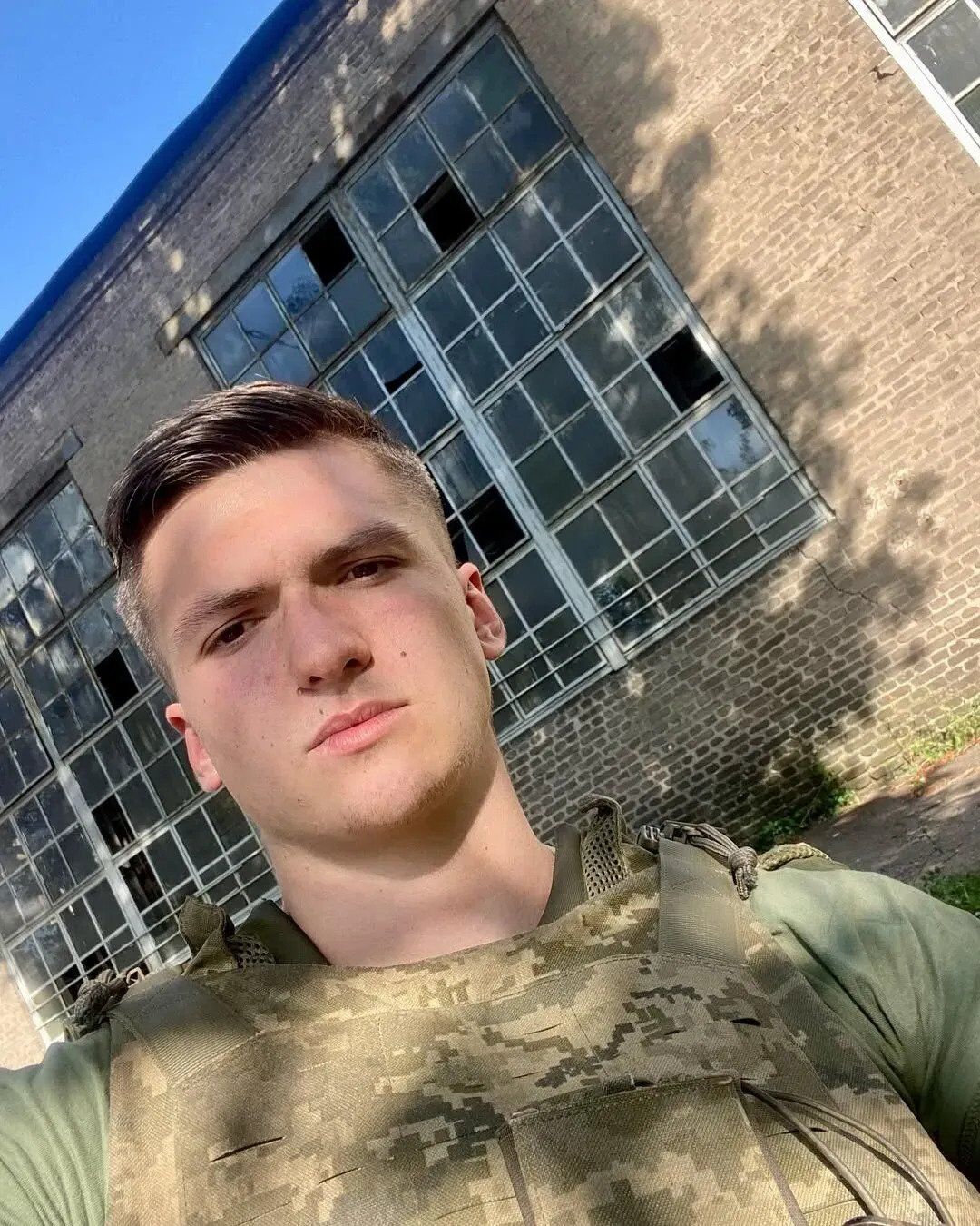 Футболиста сборной Украины внесли в заявку "Динамо" еще до увольнения из ВСУ