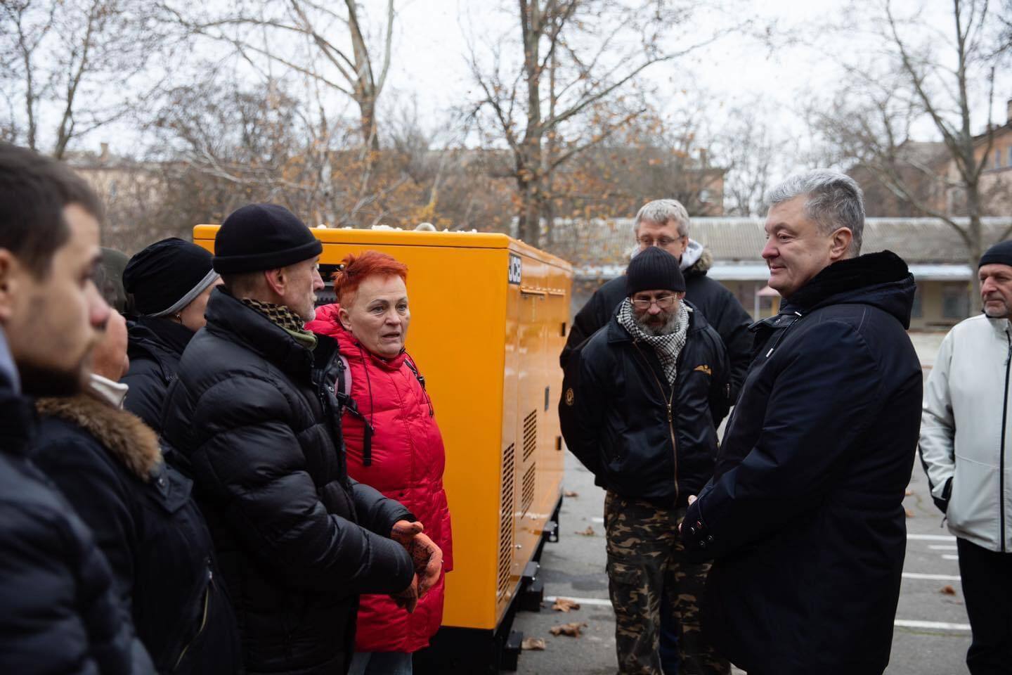"Хліб Порошенка": у Херсоні три роки печуть волонтерські буханці для військових та містян