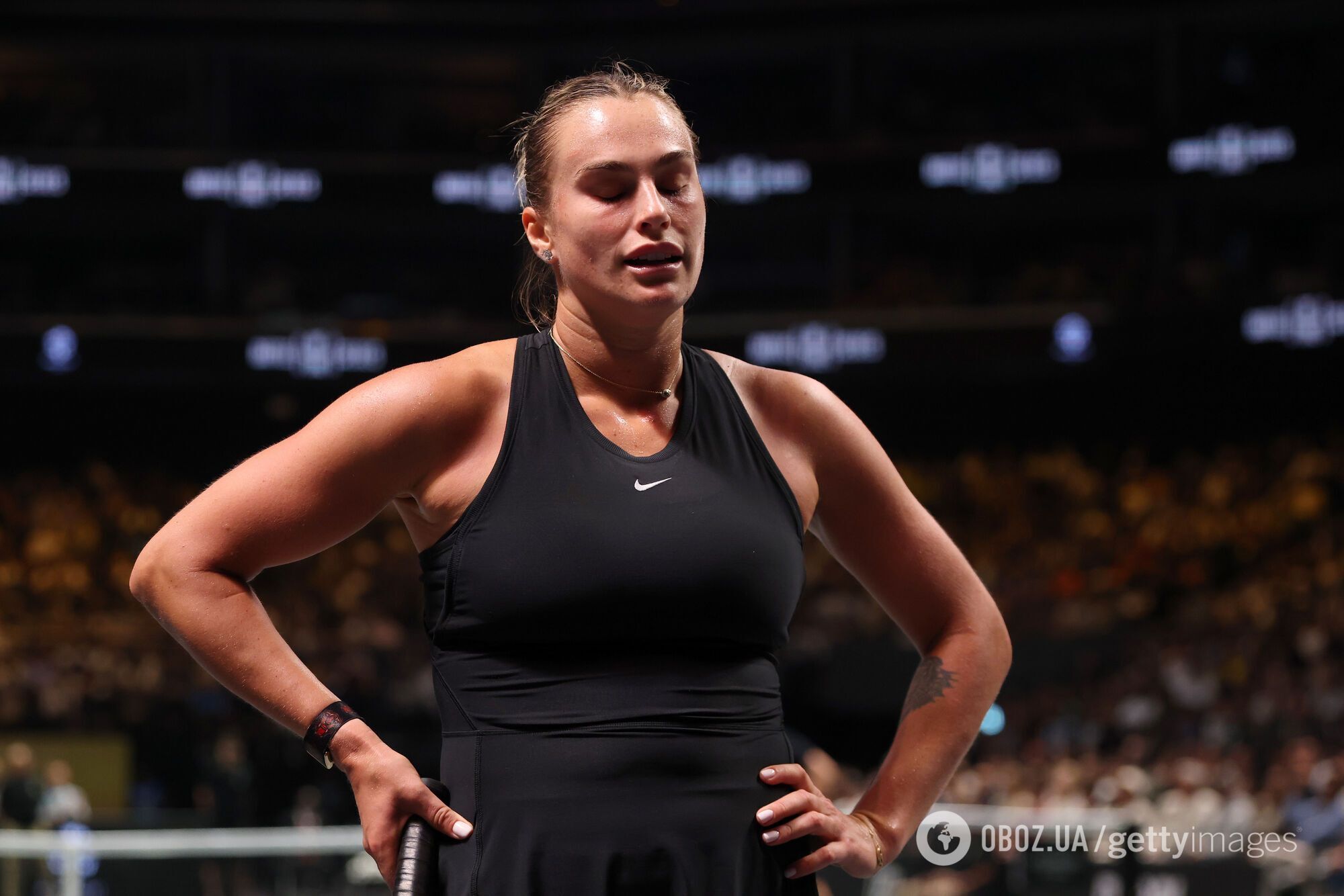 "Битва полов". Лучшую теннисистку планеты, которая гнобила украинок, разгромили в самом необычном матче века. Видео